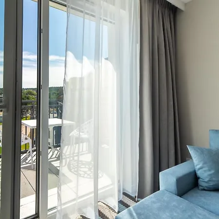 Rent Like Bel Mare 306 *